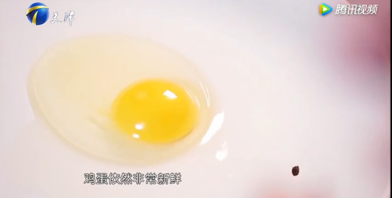 鸡蛋洗了容易坏吗（鸡蛋能不能用清水洗）-米圈号