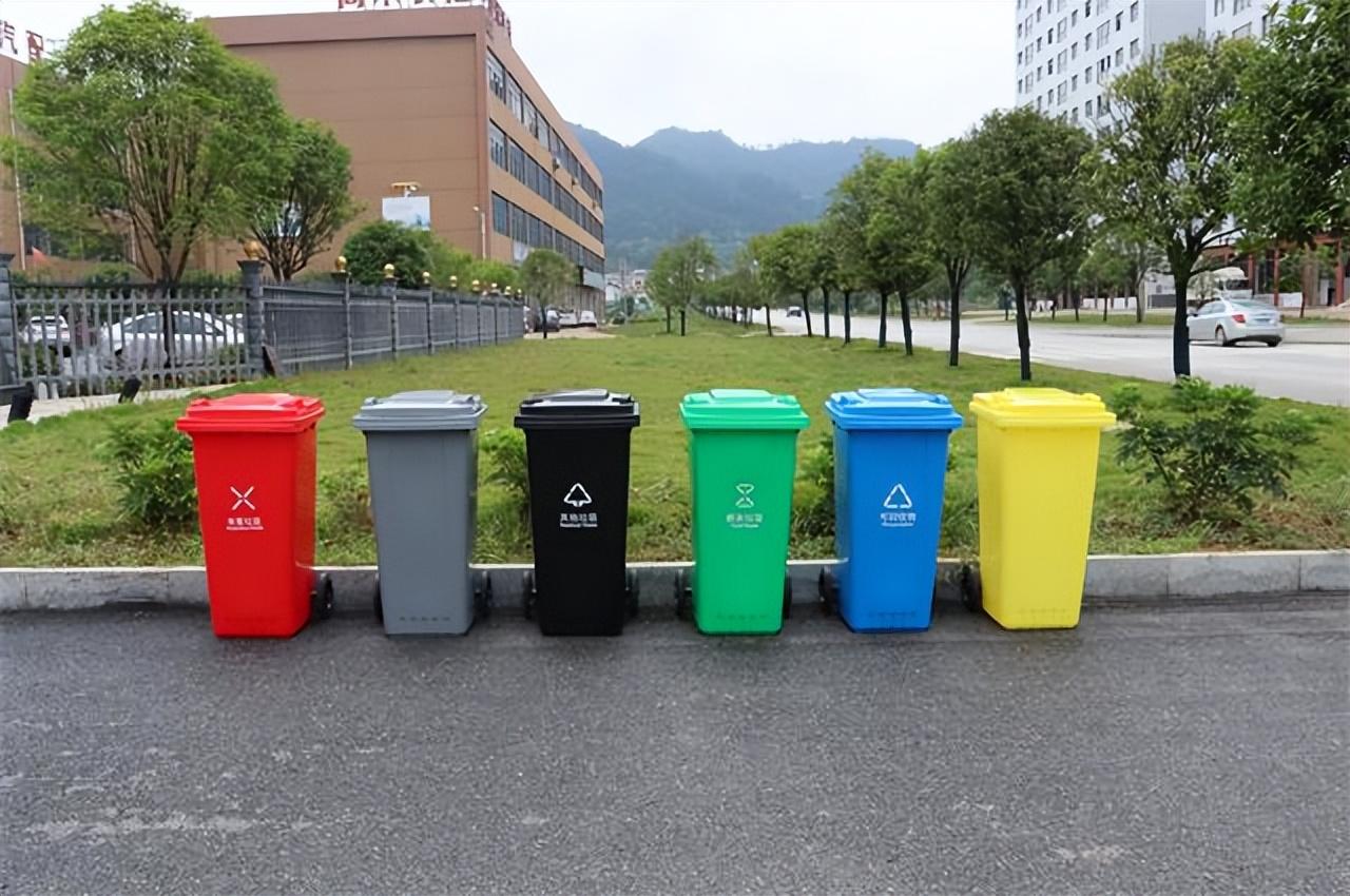 垃圾桶的颜色代表什么垃圾（可回收垃圾桶是什么颜色）-米圈号