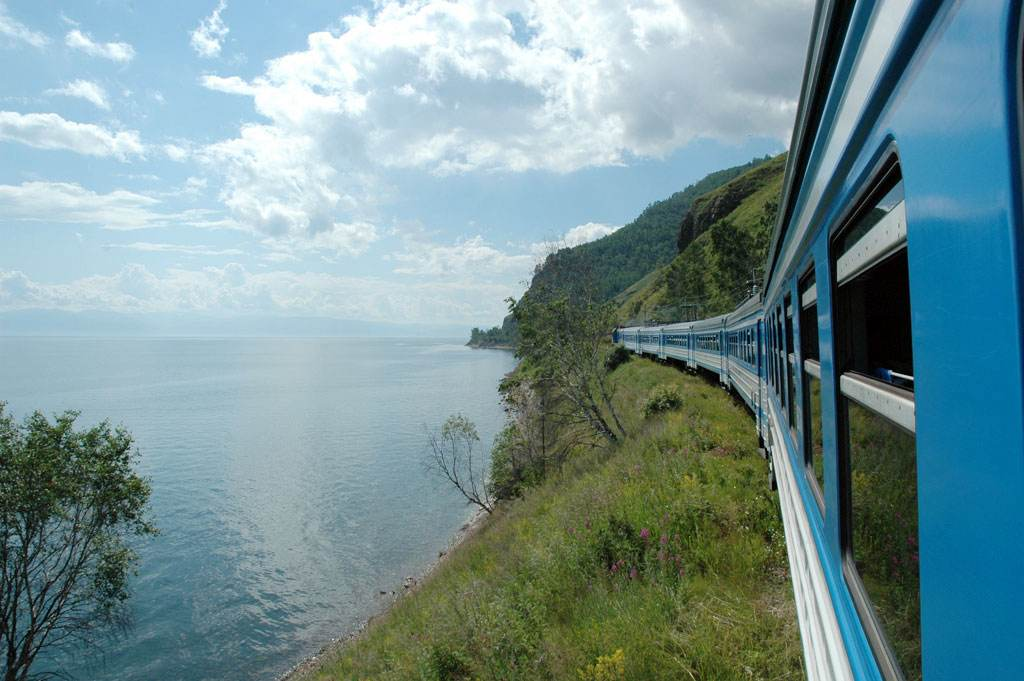 世界上最长的铁路是哪一条（世界上最长的铁路线名称）-米圈号